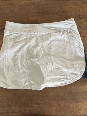 Outdoor Voices White Athletic Skort with Zip Pocket